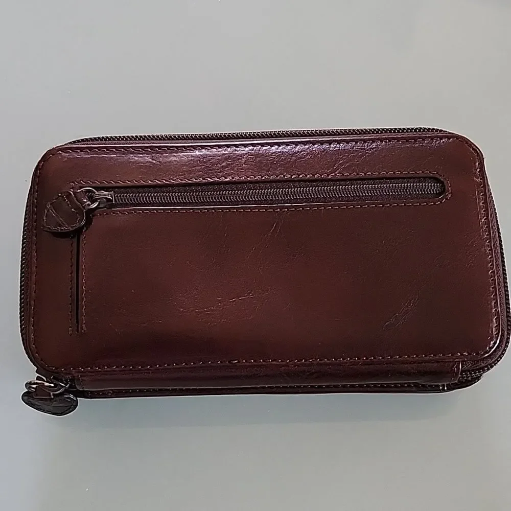 ‎Brighton Clutch/Wallet